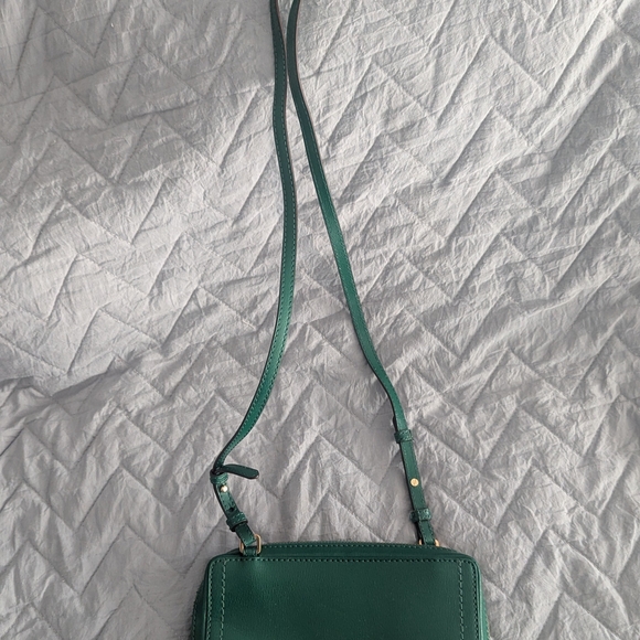 kate spade emerald green leather crossbody wallet - Picture 3 of 6